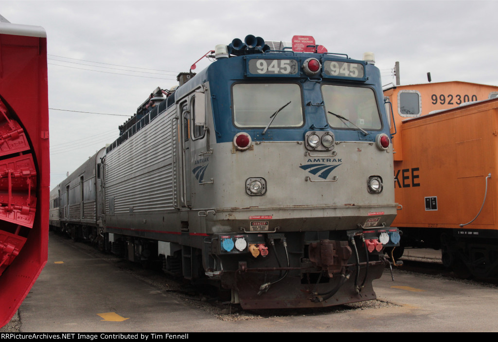 Amtrak #945